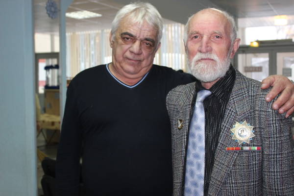 http://forum4.ru/uploads/000f/56/66/510/t56217.jpg